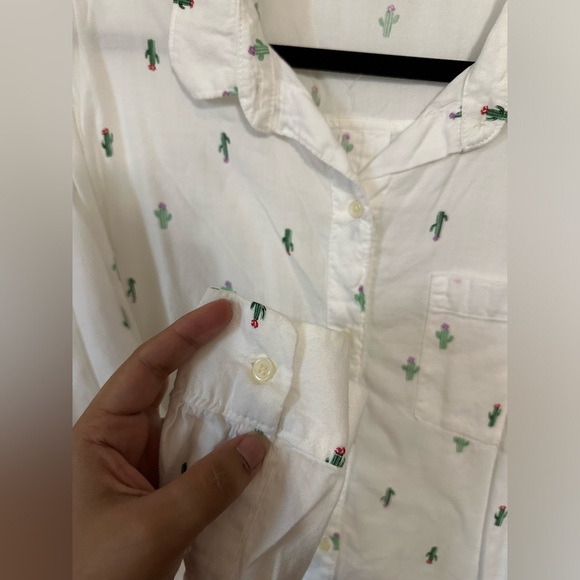 Old Navy Button Front Classic Shirt XL - Picture 3 of 7